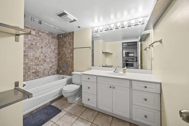 $265,000 | 801 South Wells Street, Unit 608, Chicago, IL 60607