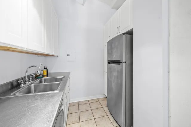 $265,000 | 801 South Wells Street, Unit 608, Chicago, IL 60607