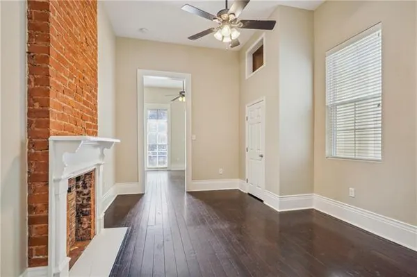 $1,495 | 4127 Annunciation Street, New Orleans, LA 70115