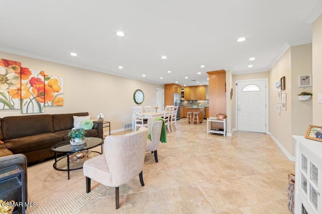 2271 Ralston Street Simi Valley, CA 93063 - Photo 11 of 26