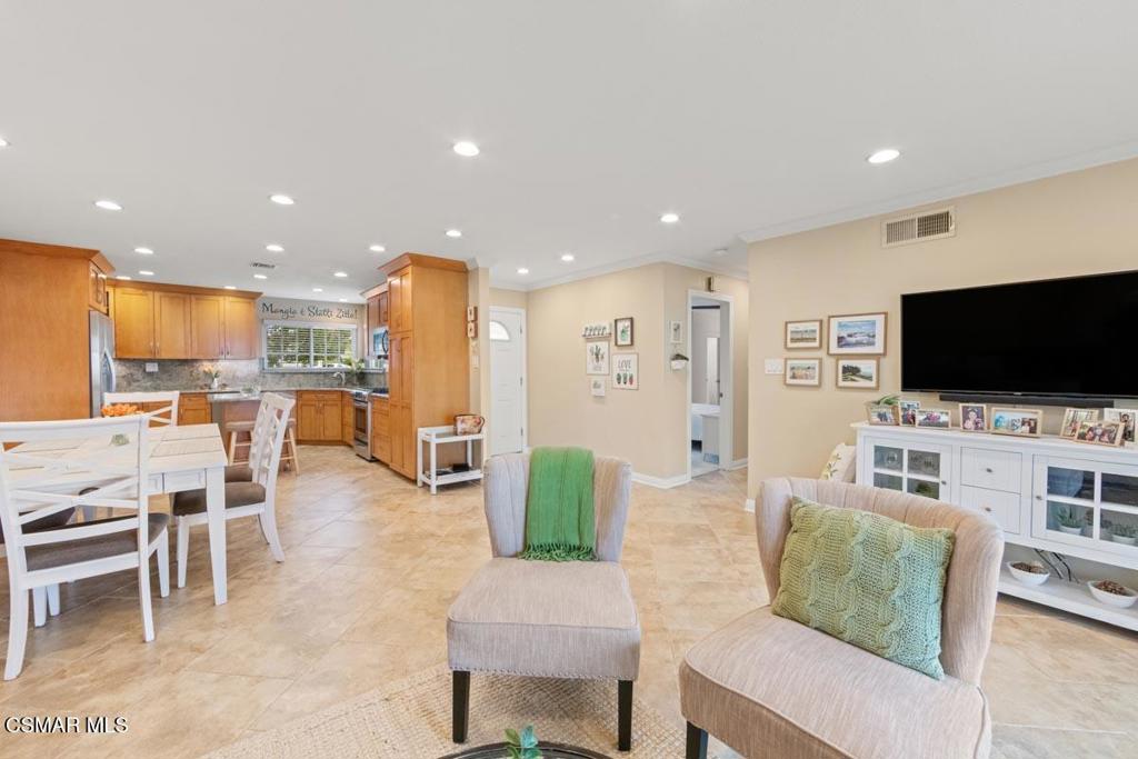 2271 Ralston Street Simi Valley, CA 93063 - Photo 12 of 26