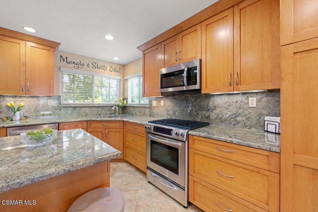 2271 Ralston Street Simi Valley, CA 93063 - Photo 13 of 26
