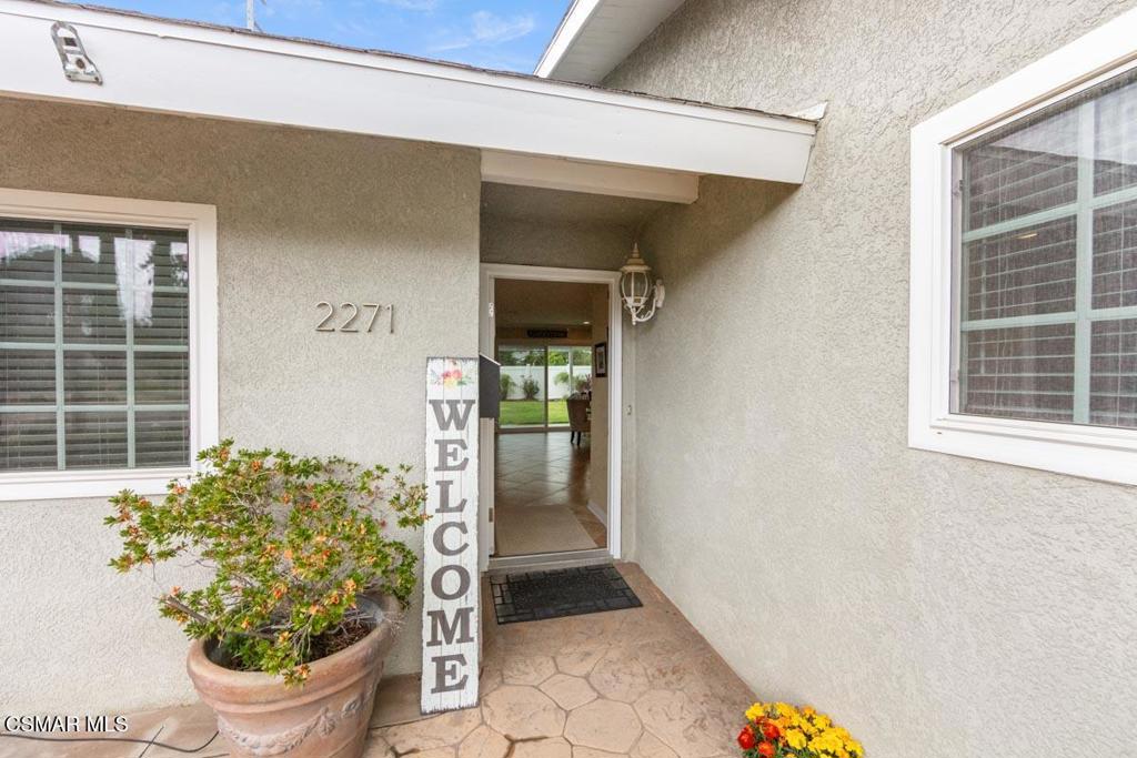2271 Ralston Street Simi Valley, CA 93063 - Photo 2 of 26