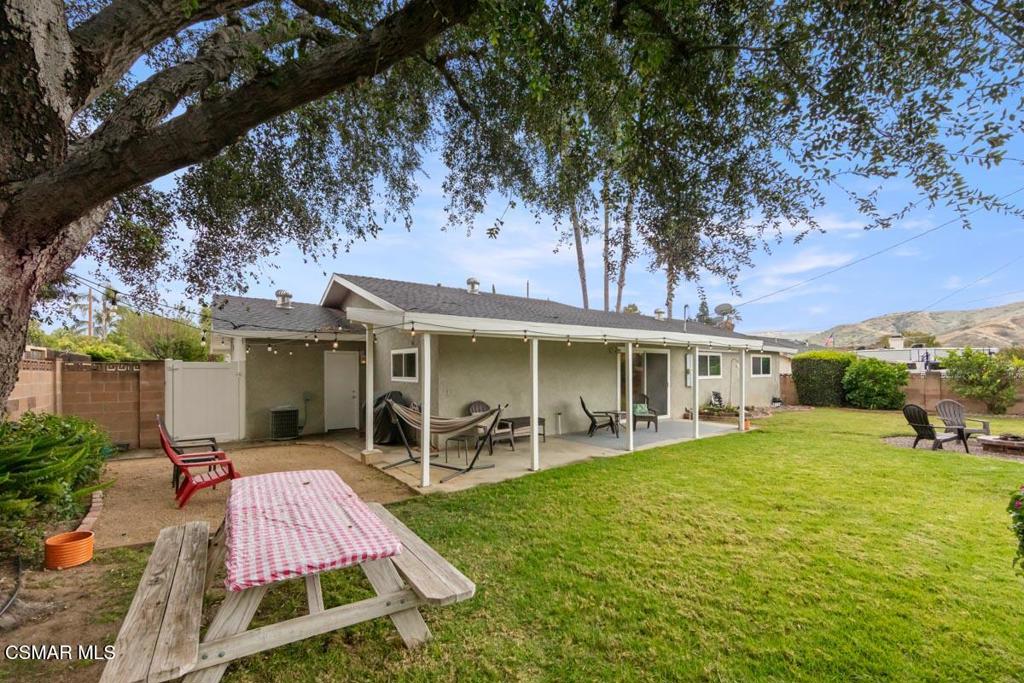 2271 Ralston Street Simi Valley, CA 93063 - Photo 5 of 26