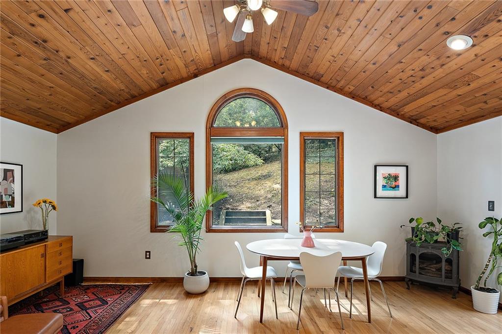610 Woodside Road Pittsburgh, PA 15221 - Photo 7 of 25 Gallery Image 7