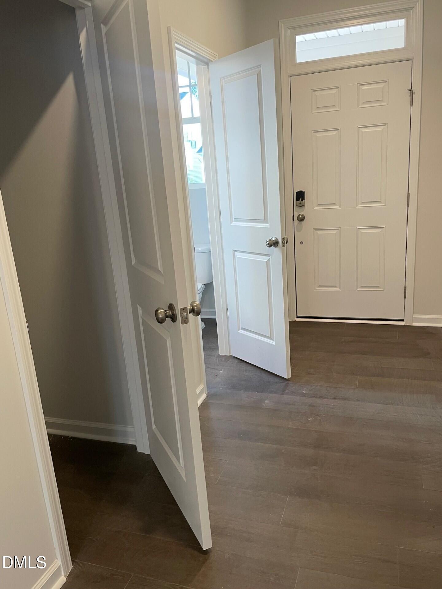 517 Hester Road Durham, NC 27703 - Photo 2 of 7 302 entry foyer 2