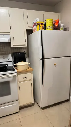 $1,650 | 9370 Southwest 8th Street, Unit 319, Boca Raton, FL 33428