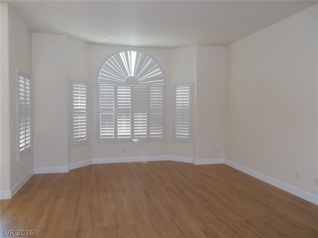 112 Golf Course Street Las Vegas, NV 89145 - Photo 4 of 27