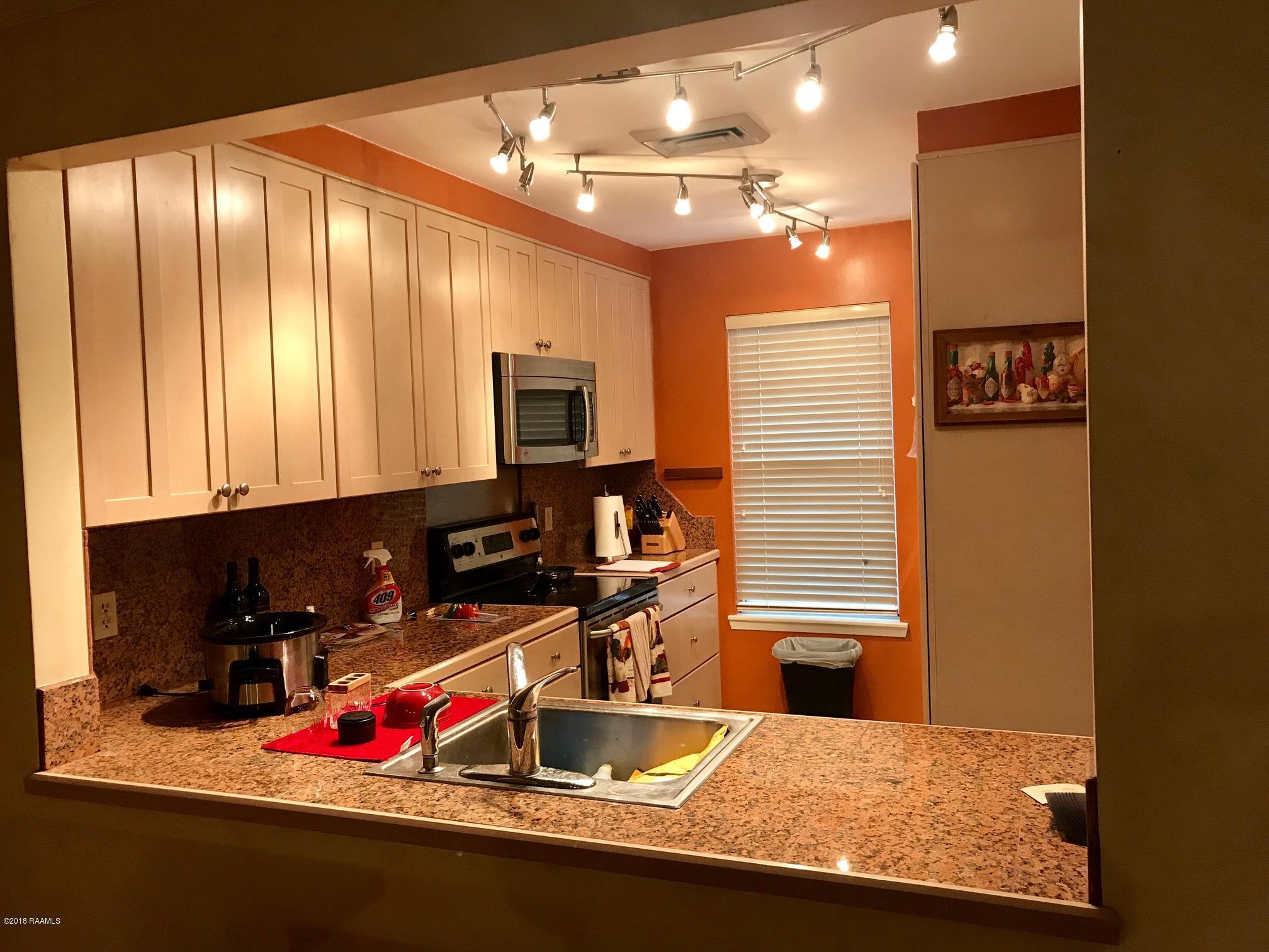 416 Doucet Road, Unit 7E Lafayette, LA 70503 - Photo 8 of 16