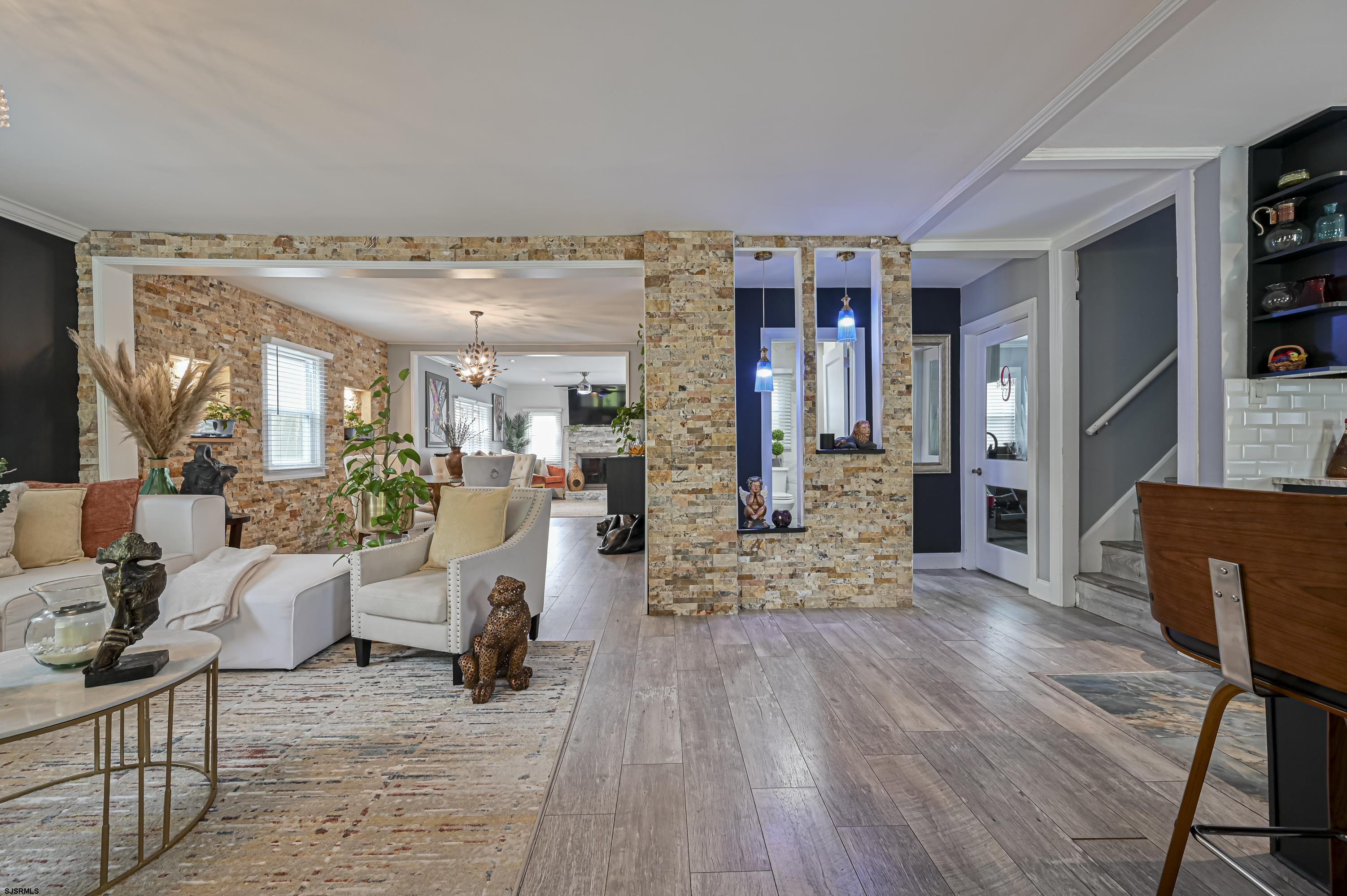 15 Ridgley Street Mount Holly, NJ 08060 - Photo 6 of 29 Gallery Image 6