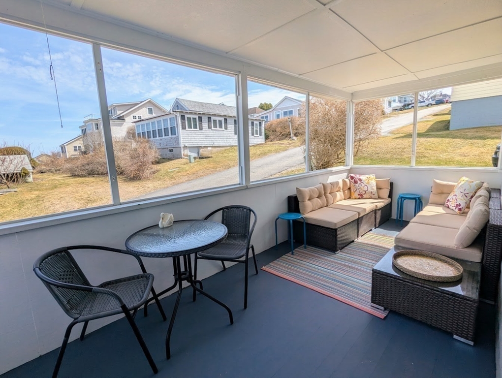 12 Cove Road Ipswich, MA 01938 - Photo 5 of 33