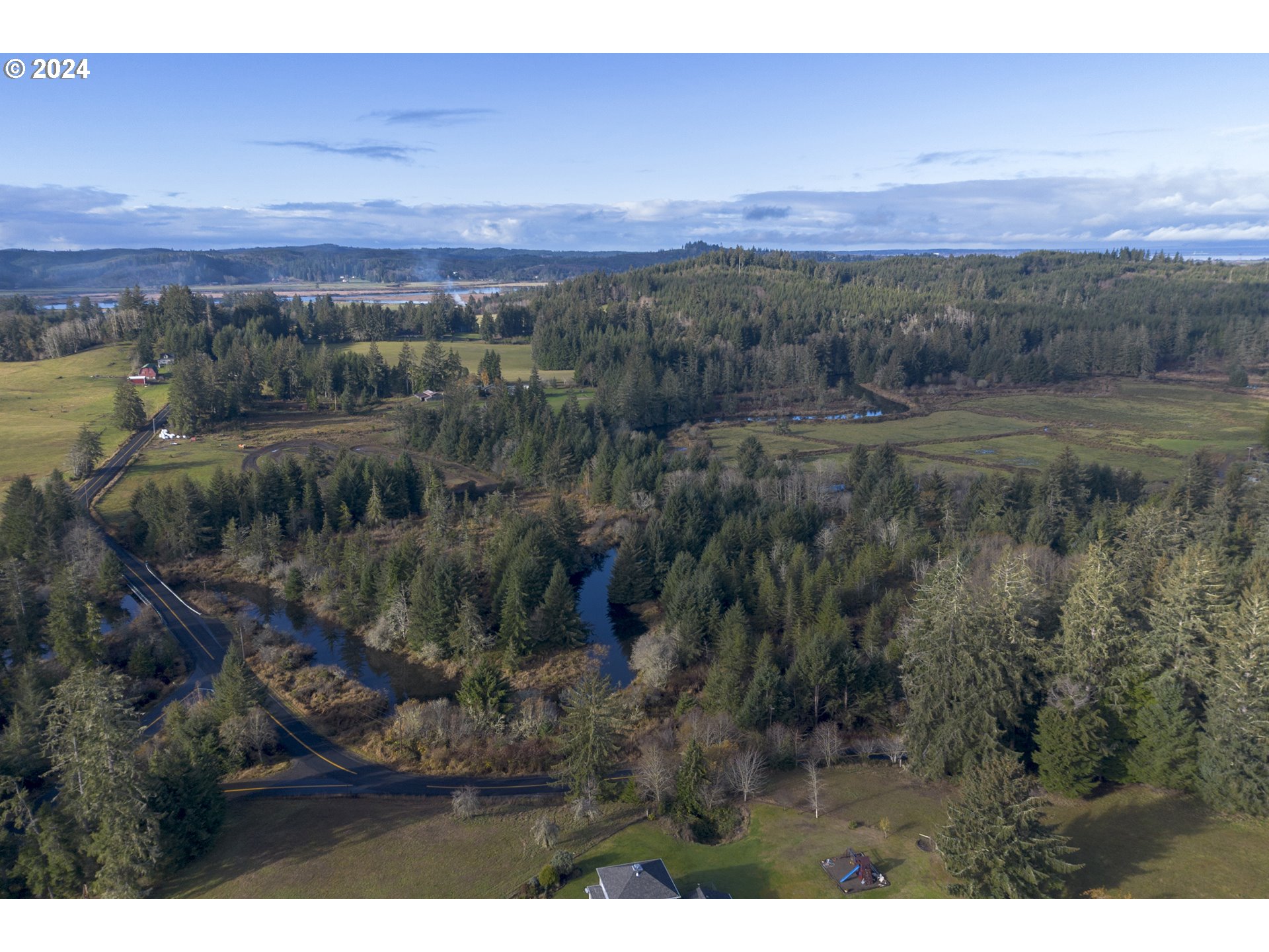 Walluski Loop Astoria, OR 97103 - Photo 12 of 20