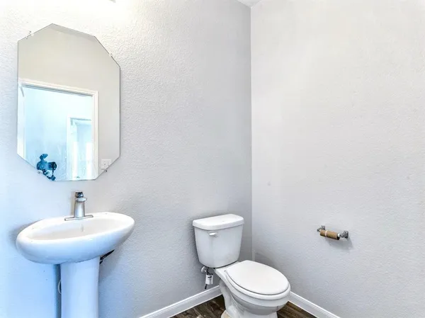 $2,250 | 3108 Tilmon Ln., Austin, TX 78725