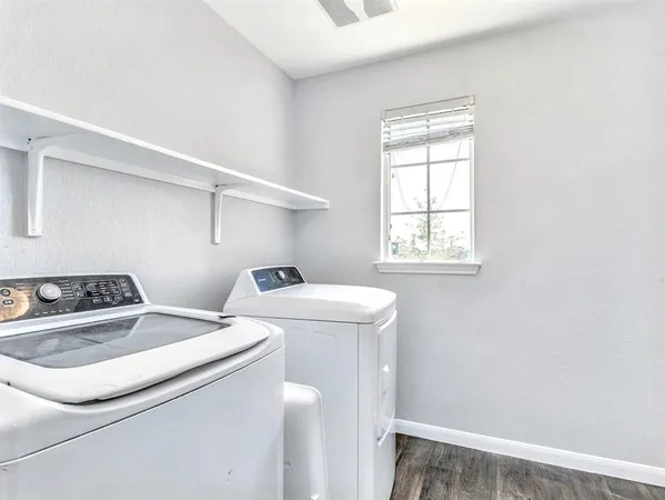 $2,250 | 3108 Tilmon Ln., Austin, TX 78725