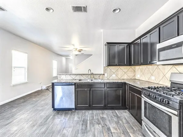 $2,250 | 3108 Tilmon Ln., Austin, TX 78725