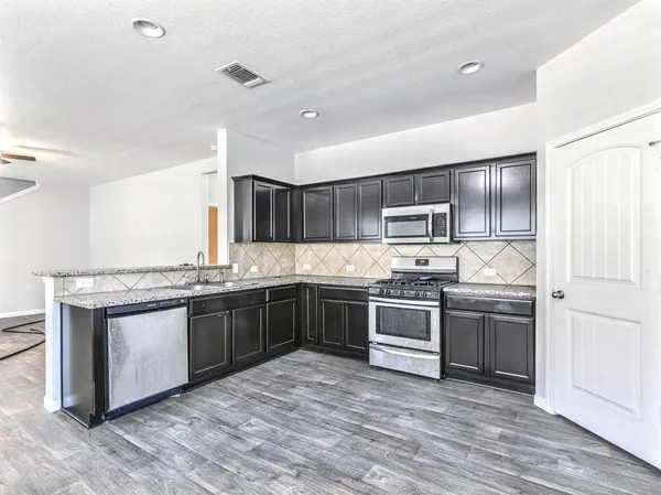 $2,250 | 3108 Tilmon Ln., Austin, TX 78725