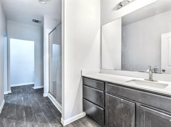 $2,250 | 3108 Tilmon Ln., Austin, TX 78725