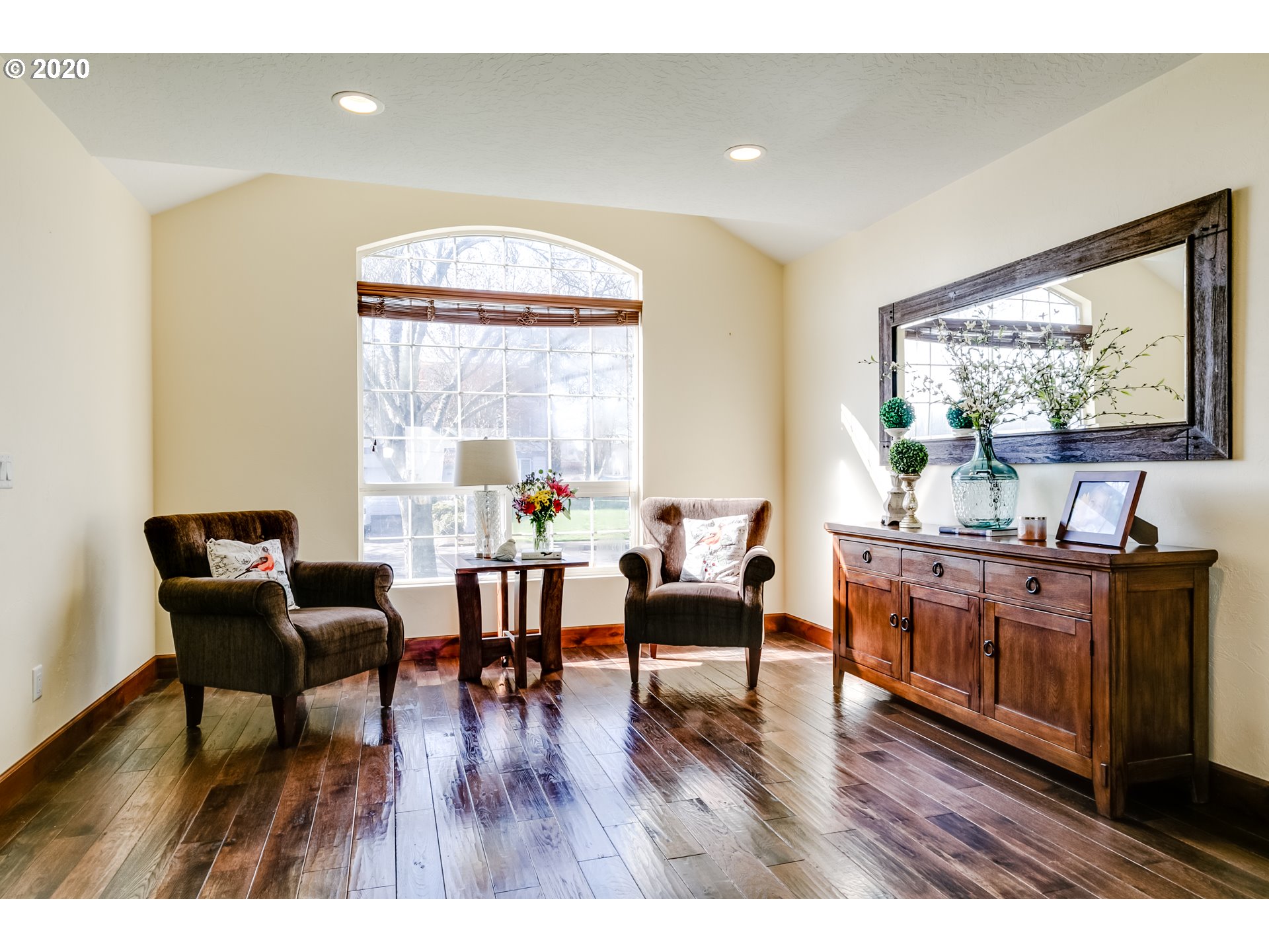 2527 Cubit Street Eugene, OR 97402 - Photo 6 of 32 Gallery Image 6