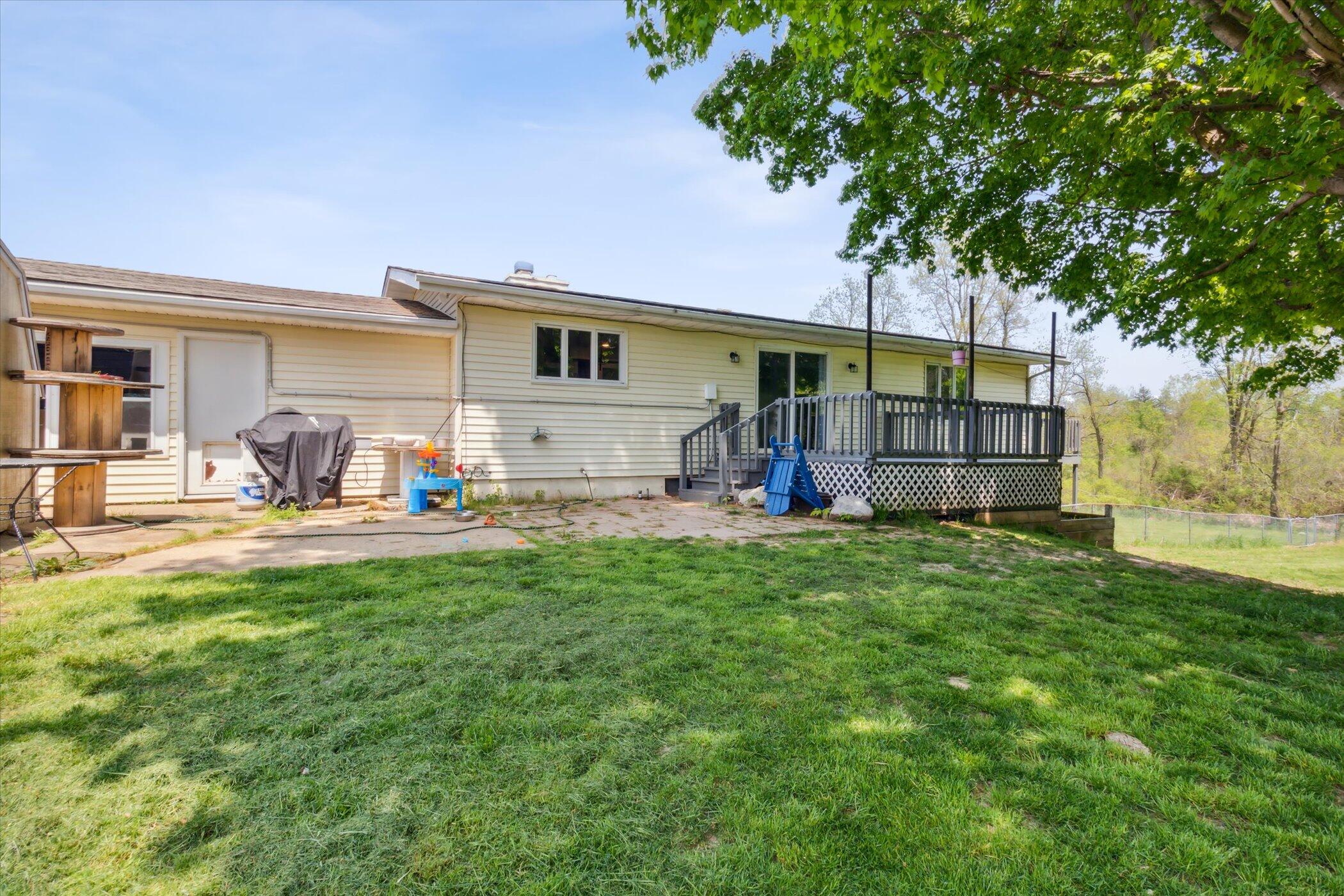 2401 West Hickory Road Delton, MI 49046 - Photo 35 of 37 36-2401-W-Hickory-Rd-Delton-MI-49046-Win