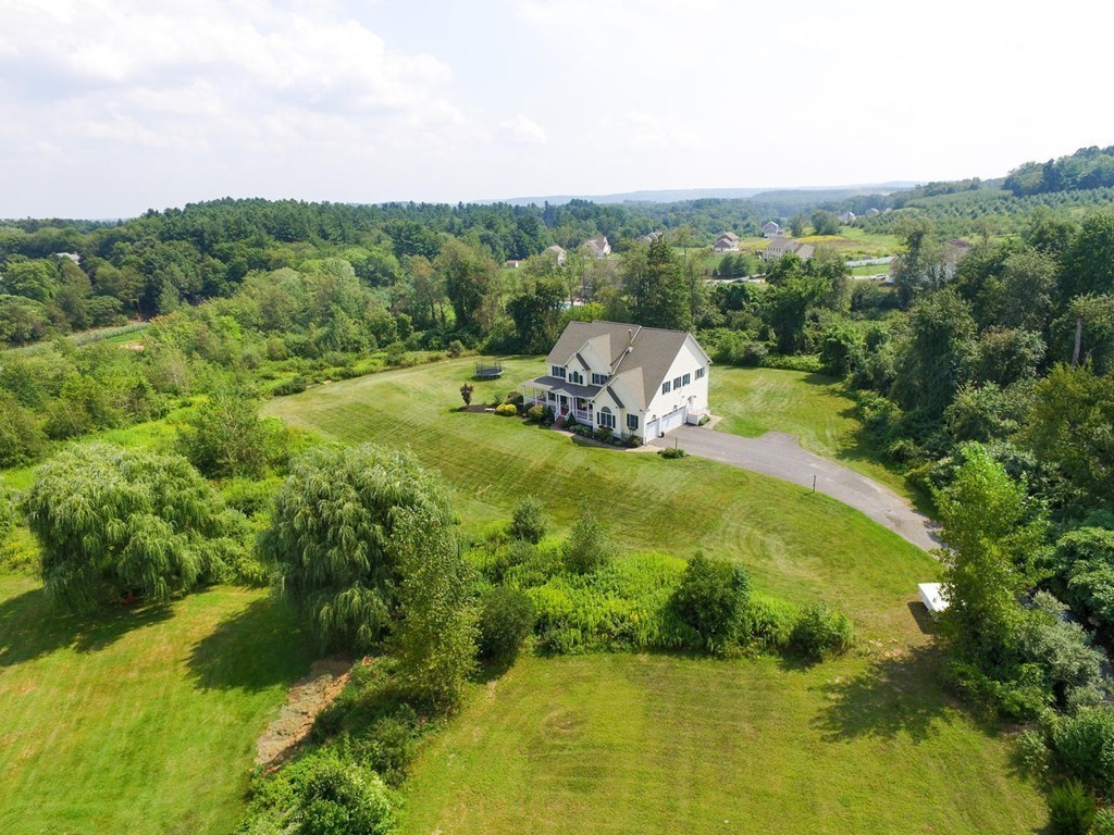 246 Chace Hill Road Lancaster, MA 01523 - Photo 2 of 30 Gallery Image 2