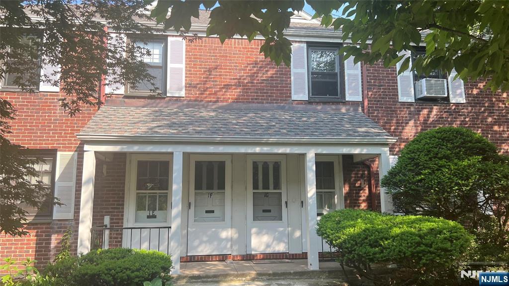 445 Union Avenue, Unit 2C Rutherford, NJ 07070 - Photo 2 of 2