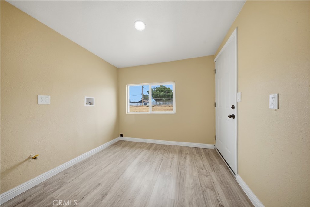16657 Foothill Avenue Edwards, CA 93523 - Photo 16 of 22