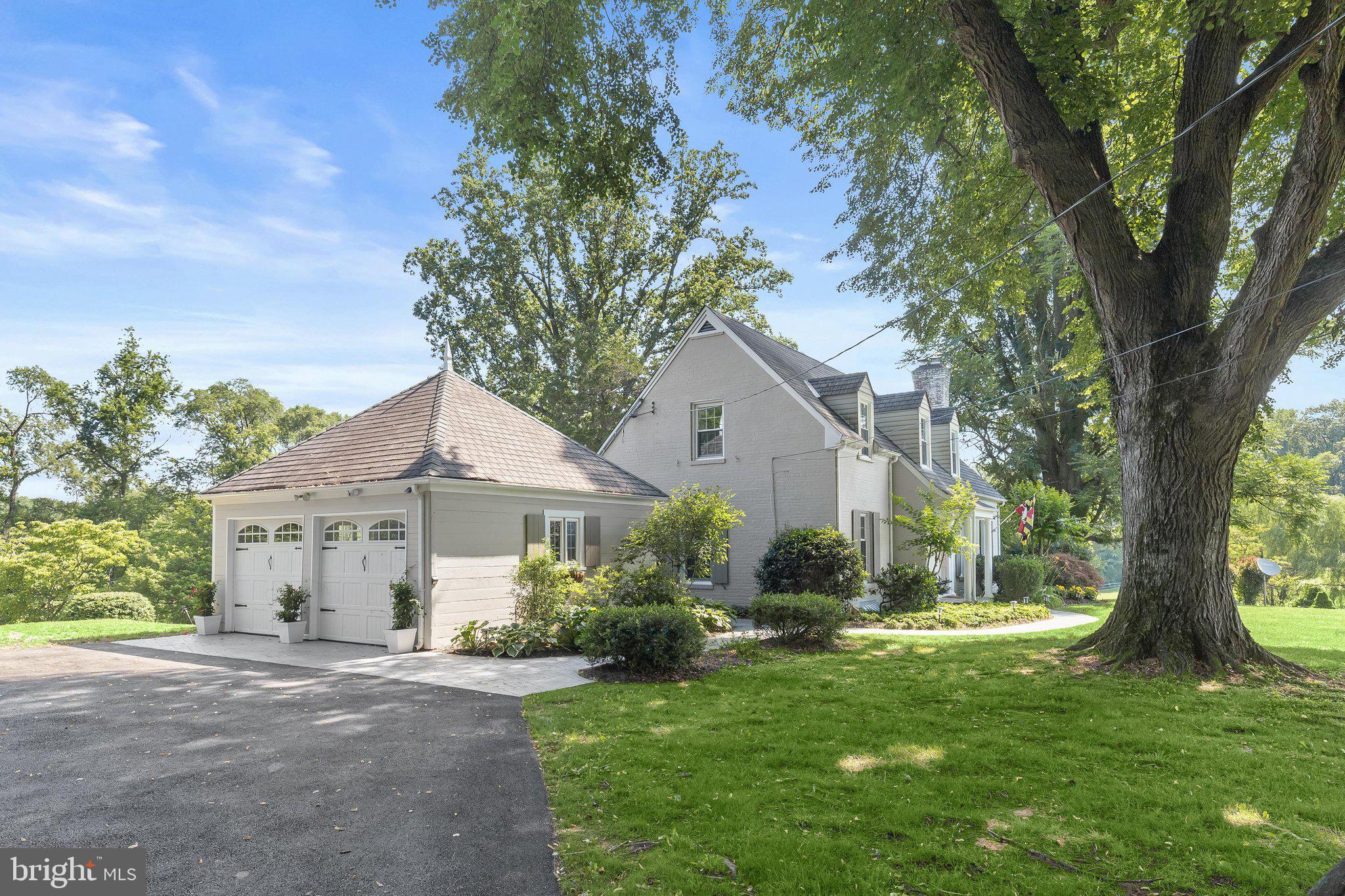 16510 Batchellors Forest Road Olney, MD 20832 - Photo 54 of 107 2-Car Garage