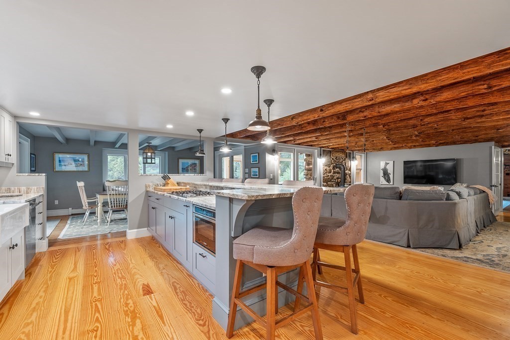 401 Harvard Road Bolton, MA 01740 - Photo 8 of 36