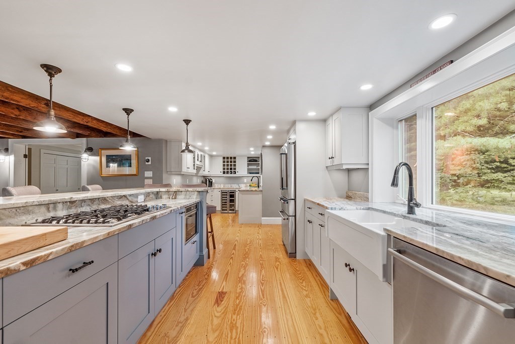 401 Harvard Road Bolton, MA 01740 - Photo 10 of 36