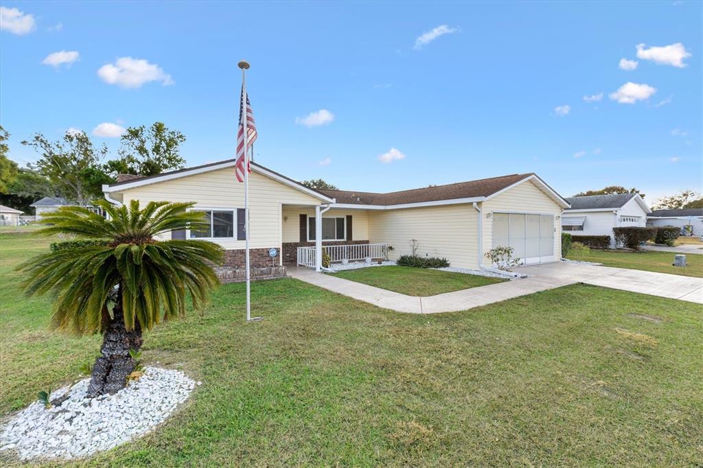 10767 Southeast 174th Loop Summerfield, FL 34491 - Photo 3 of 45