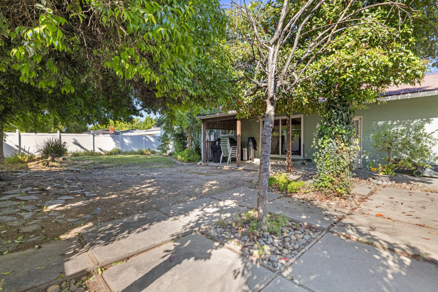 2701 Sheffield Lane Modesto, CA 95350 - Photo 29 of 31