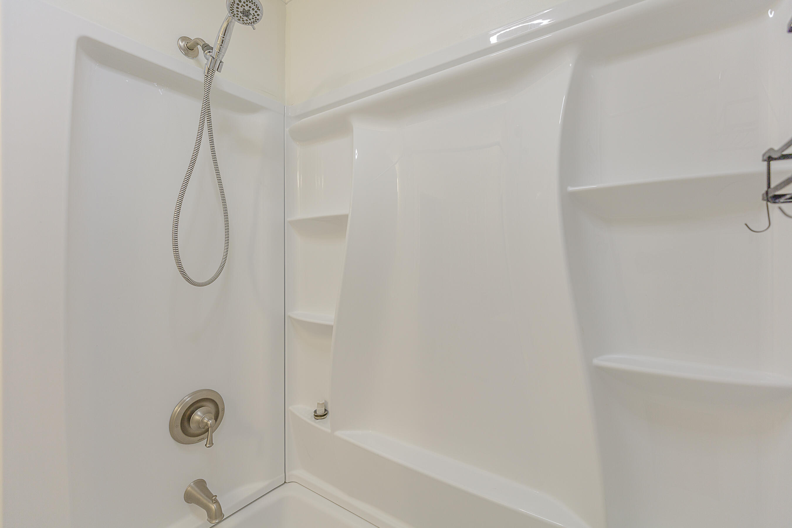 393 Wisteria Road LaFayette, GA 30728 - Photo 19 of 42 Fullbath