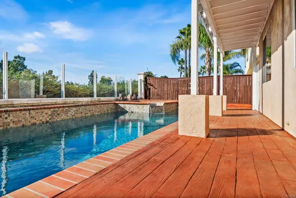 $900,000 | 33360 Barrington Drive, Temecula, CA 92592