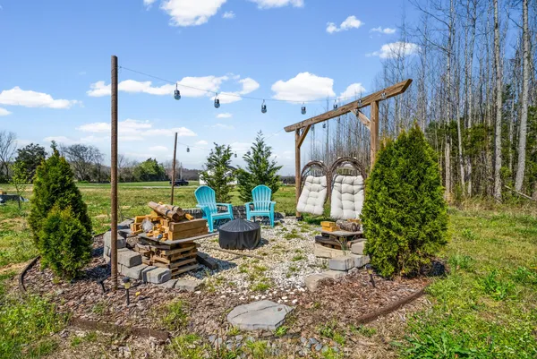 $275,000 | 352 Scott Road, Sharon Grove, KY 42280