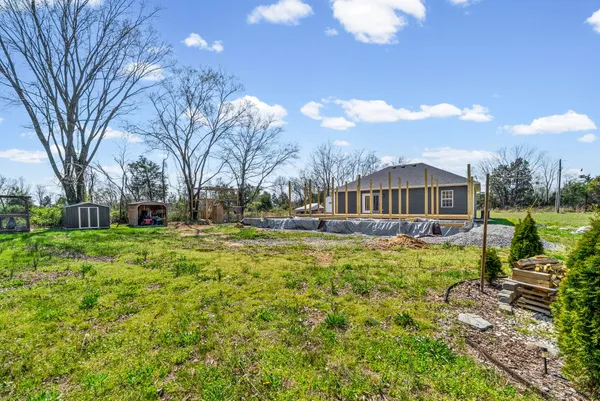 $275,000 | 352 Scott Road, Sharon Grove, KY 42280