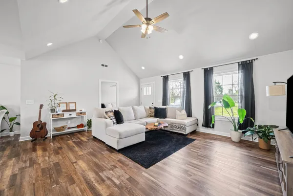 $275,000 | 352 Scott Road, Sharon Grove, KY 42280