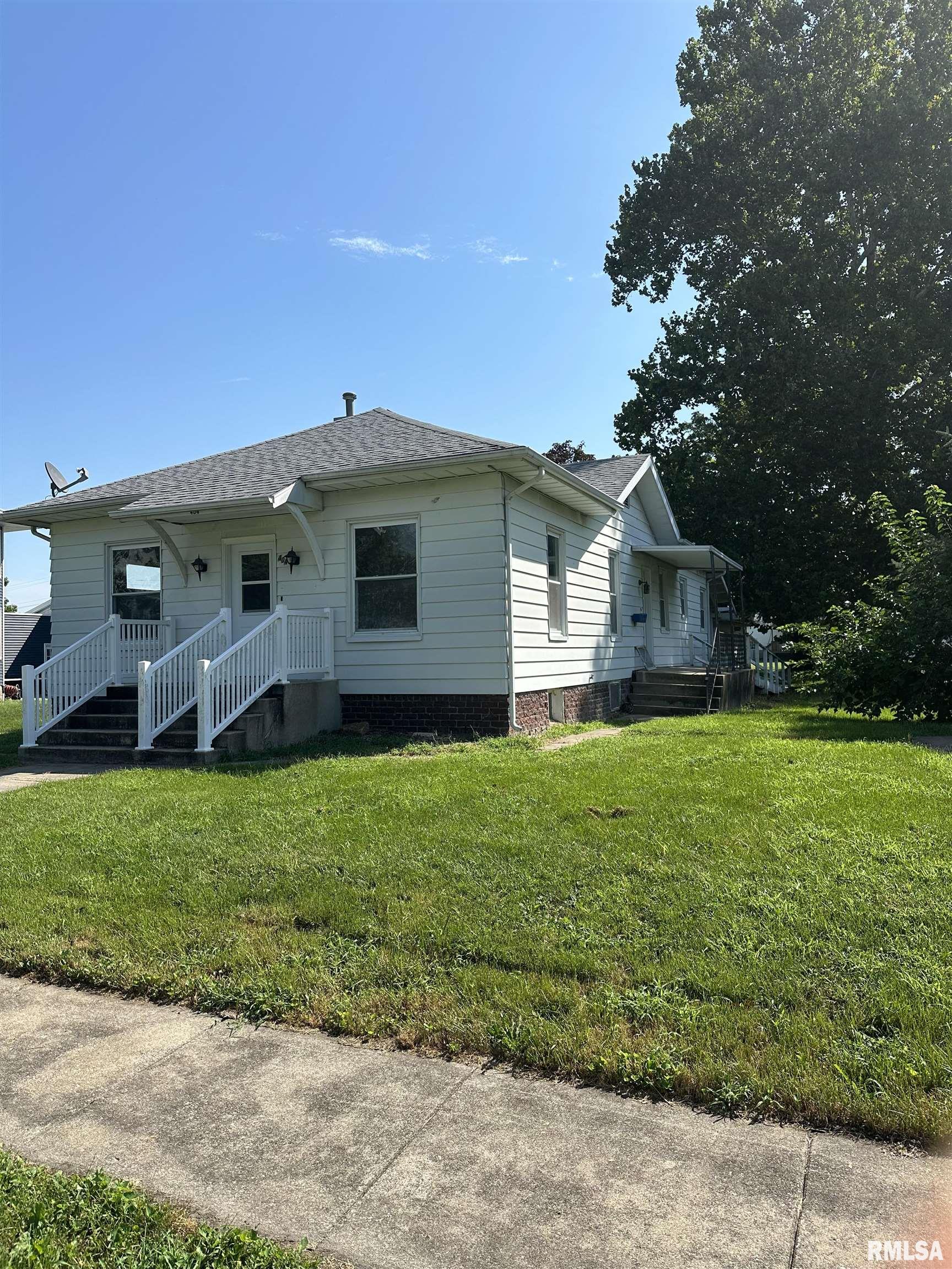 404 Congress Street Golden, IL 62339 - Photo 8 of 9 Gallery Image 8