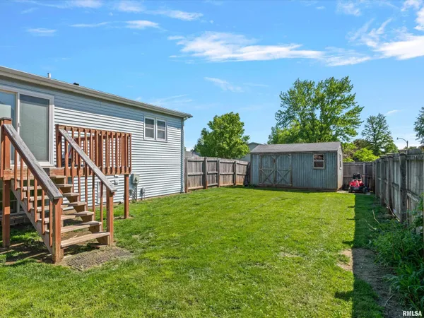 $249,900 | 2712 Mead Drive, Springfield, IL 62707