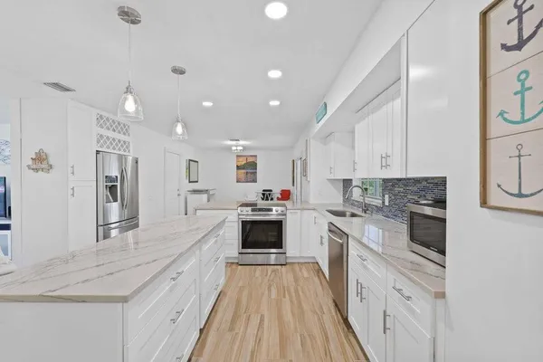 $4,950 | 5554 Hibiscus Road, Jupiter, FL 33458