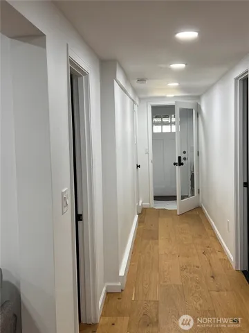 $1,950 | 4035 37th Avenue South, Seattle, WA 98118