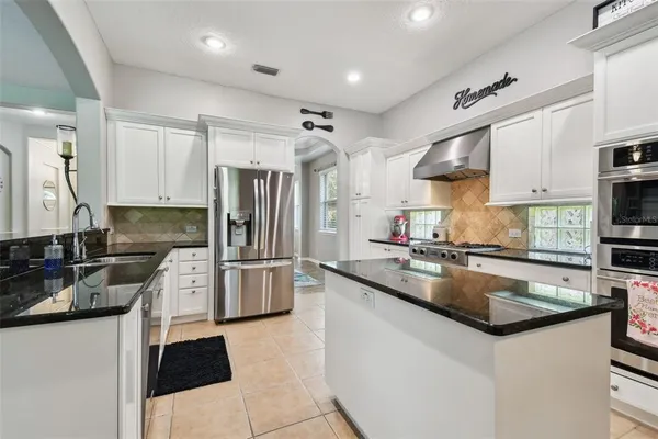 $699,900 | 3025 Naughton Way, Tarpon Springs, FL 34688