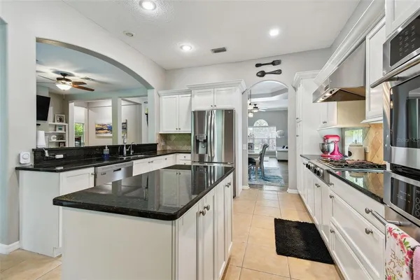 $699,900 | 3025 Naughton Way, Tarpon Springs, FL 34688