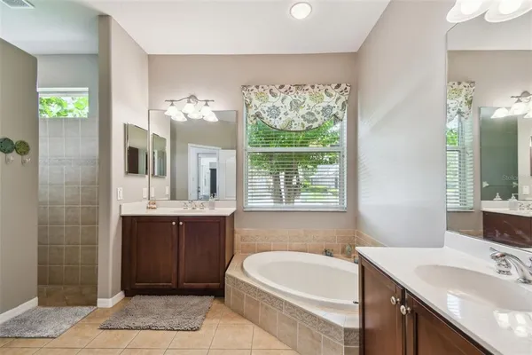 $699,900 | 3025 Naughton Way, Tarpon Springs, FL 34688