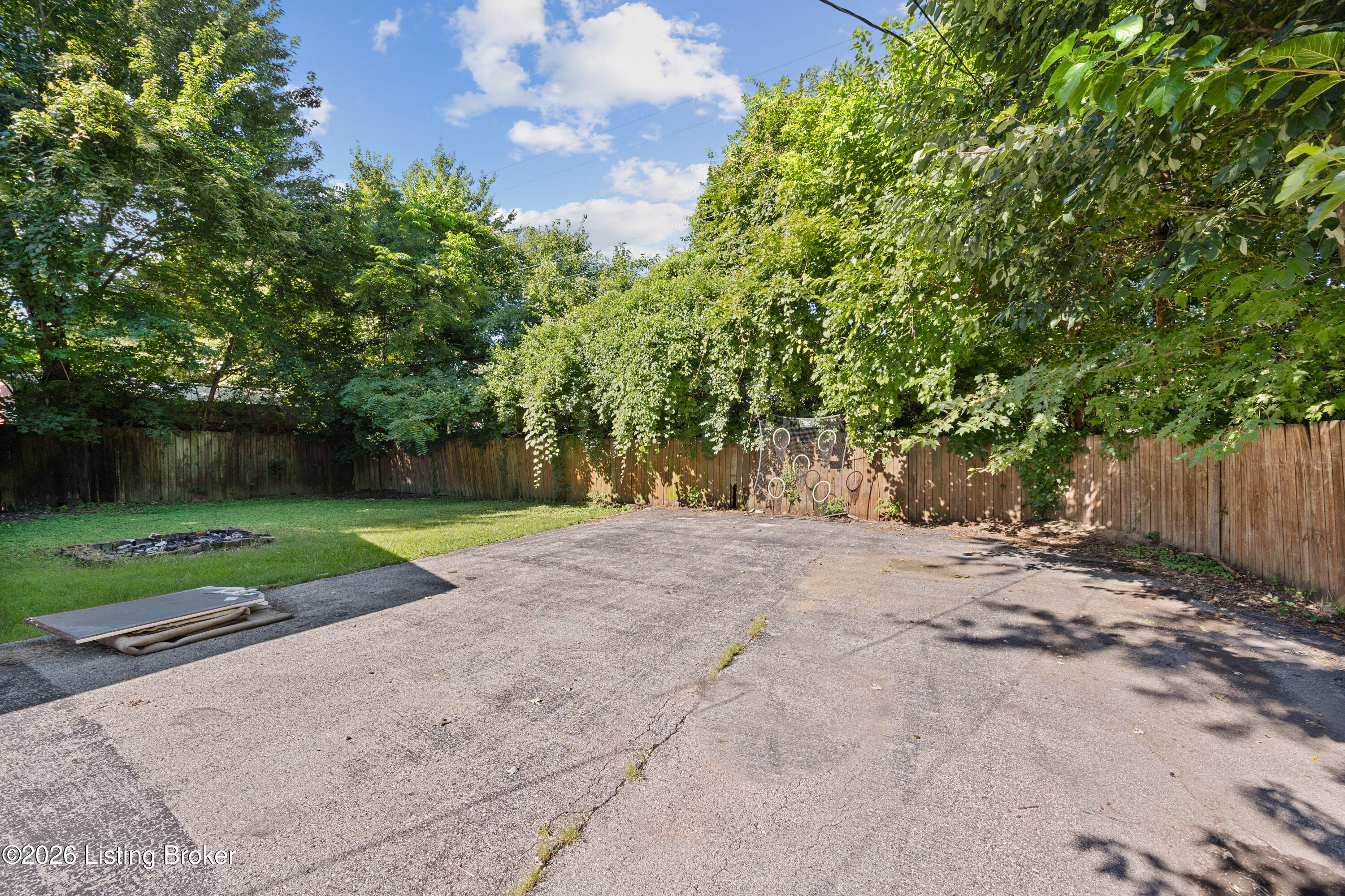 3774 East Blue Lick Road Louisville, KY 40229 - Photo 30 of 30 029