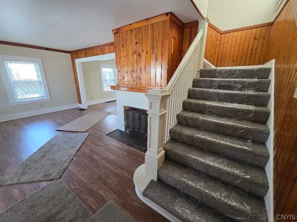 $1,950 | 210 North Midler Avenue, Syracuse, NY 13206
