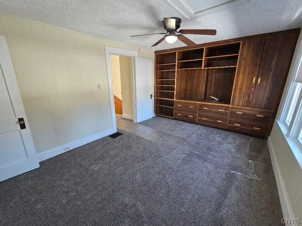 $1,950 | 210 North Midler Avenue, Syracuse, NY 13206