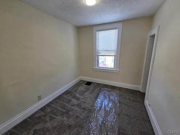 $1,850 | 210 North Midler Avenue, Syracuse, NY 13206
