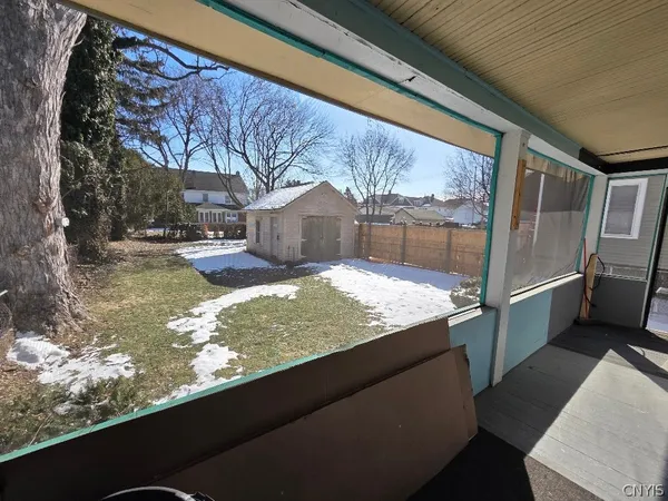 $1,950 | 210 North Midler Avenue, Syracuse, NY 13206