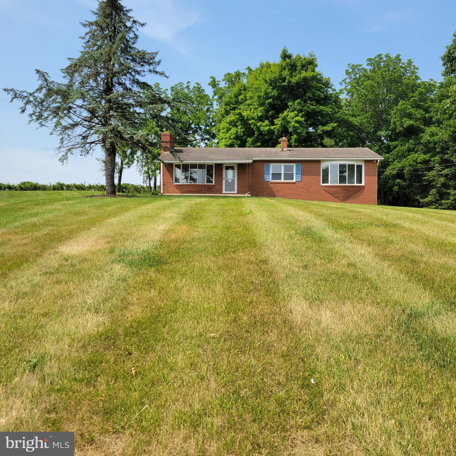 5410 Altenwald Road Waynesboro, PA 17268 - Photo 2 of 28