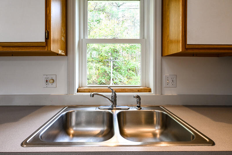 10 Jeffrey Avenue Saco, ME 04072 - Photo 11 of 44 10JeffreyAve-24